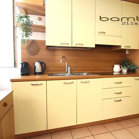 Apartment Bamboo Copernico Milan