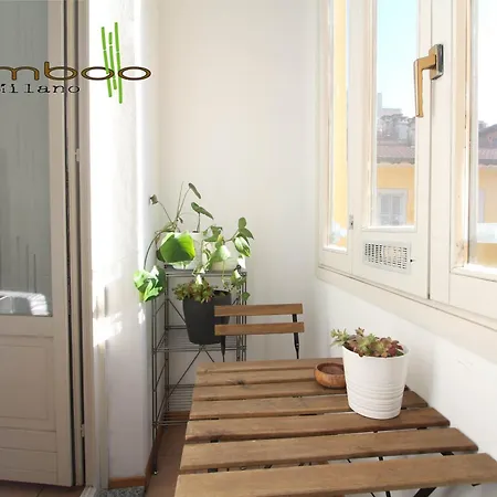 Apartment Bamboo Copernico Milan